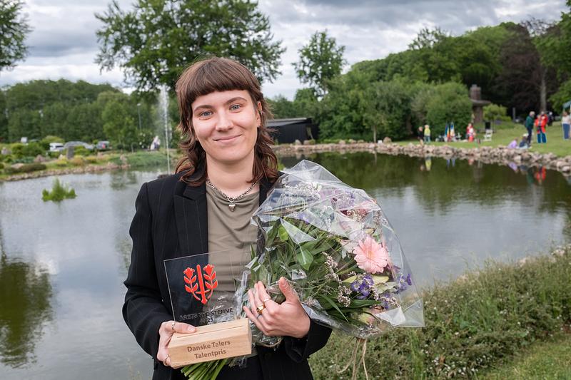 Ung LGBTQ+-aktivist er Årets Nye Stemme 2025 