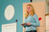Emilie Smed ved Nordisk Talefest i Uppsala 2025 (foto: Daniel McCarthy).
